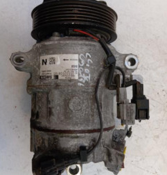 Compresseur clim RENAULT CLIO 5 Photo n°1