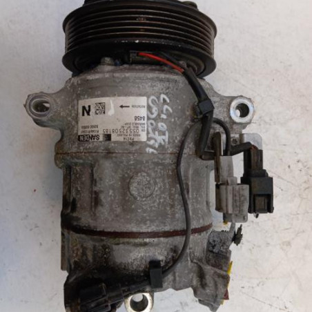 Compresseur clim RENAULT CLIO 5 Photo n°1