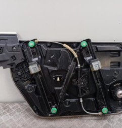 Leve vitre electrique avant droit MERCEDES CLASSE A 176 Photo n°1