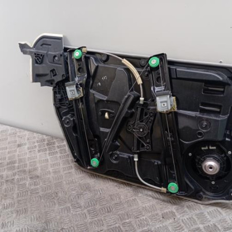 Leve vitre electrique avant droit MERCEDES CLASSE A 176