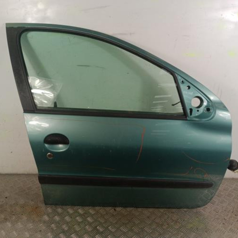 Porte avant droit PEUGEOT 206