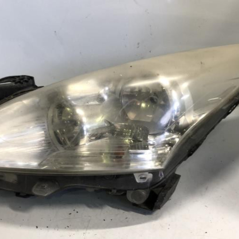 Optique avant principal gauche (feux)(phare) PEUGEOT 3008 1