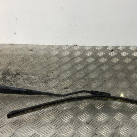 Bras essuie glace avant gauche RENAULT CLIO 4
