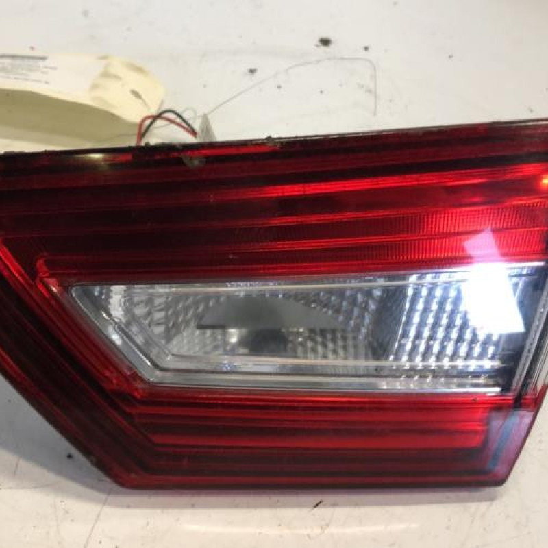 Feu arriere secondaire droit (feux) RENAULT CLIO 4 Feu arriere secondaire droit (feux) RENAULT CLIO 4