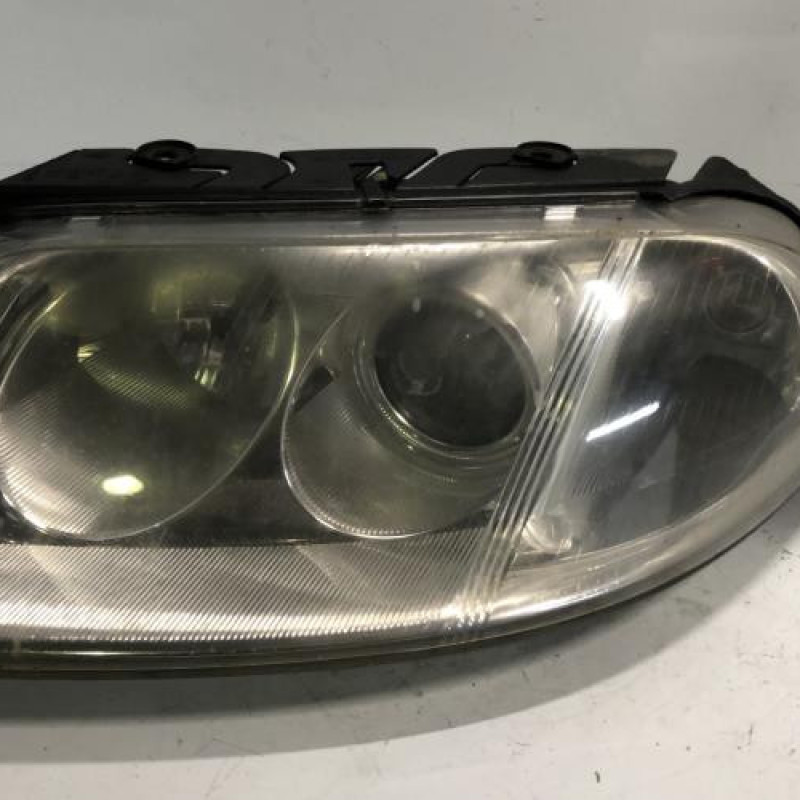 Optique avant principal gauche (feux)(phare) VOLKSWAGEN PASSAT 4