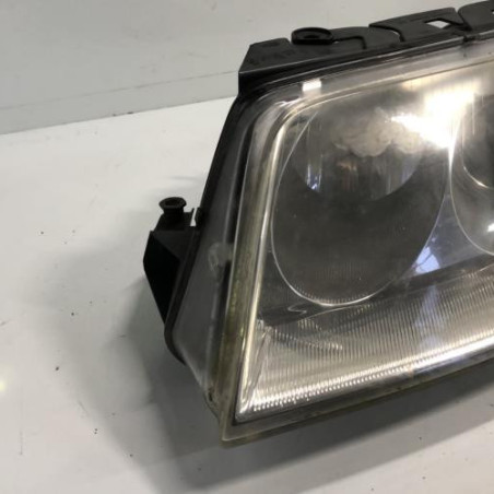 Optique avant principal gauche (feux)(phare) VOLKSWAGEN PASSAT 4