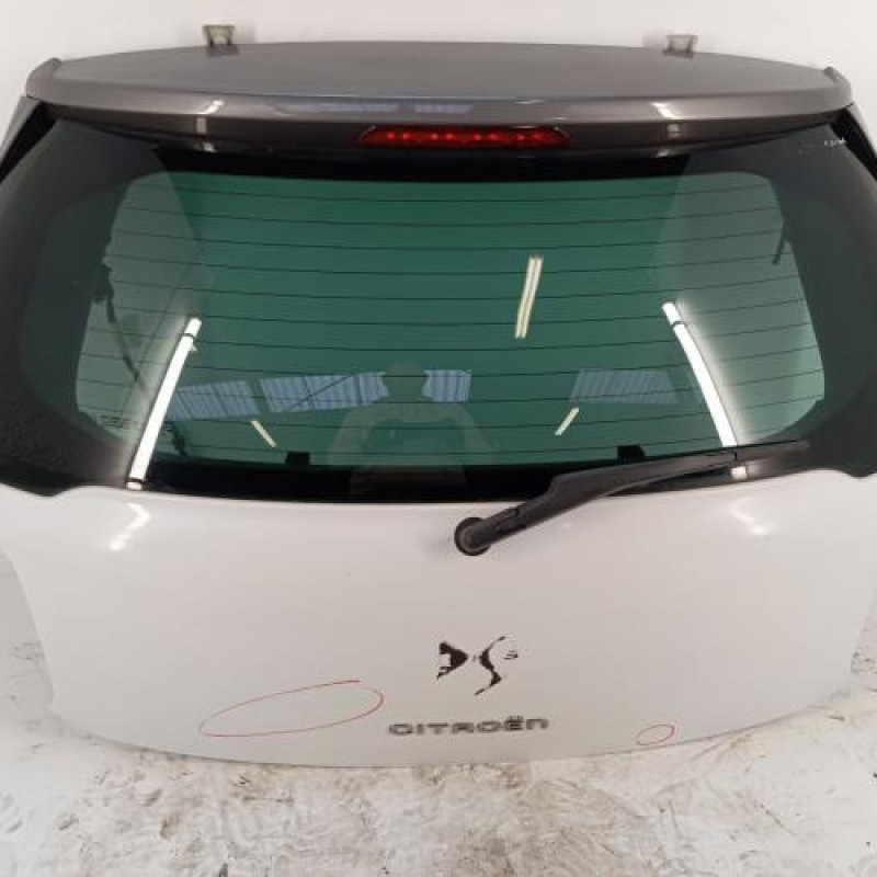 Malle/Hayon arriere CITROEN DS3