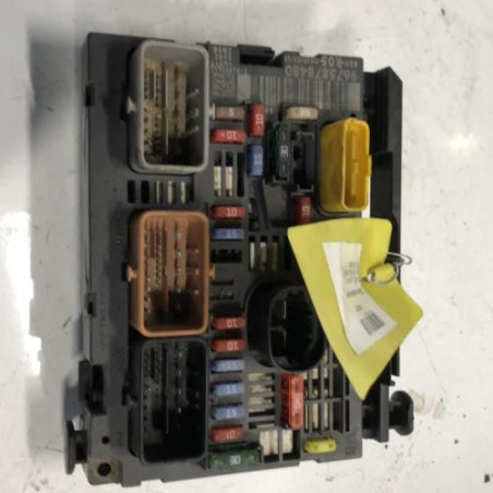 Boitier servitude moteur (BSM) PEUGEOT 308 1 SW Photo n°1