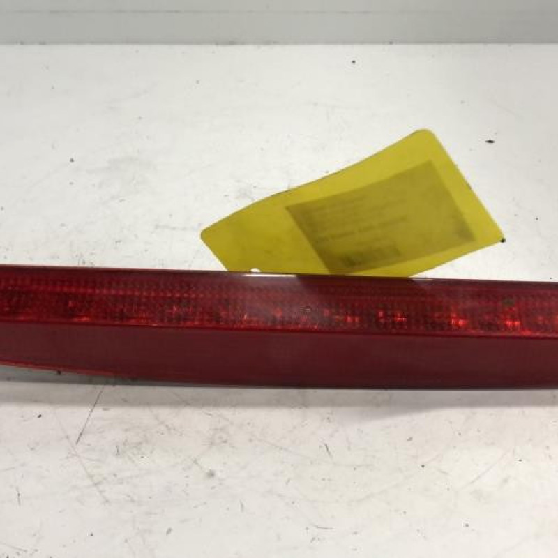 Feu arriere stop central RENAULT MEGANE 2