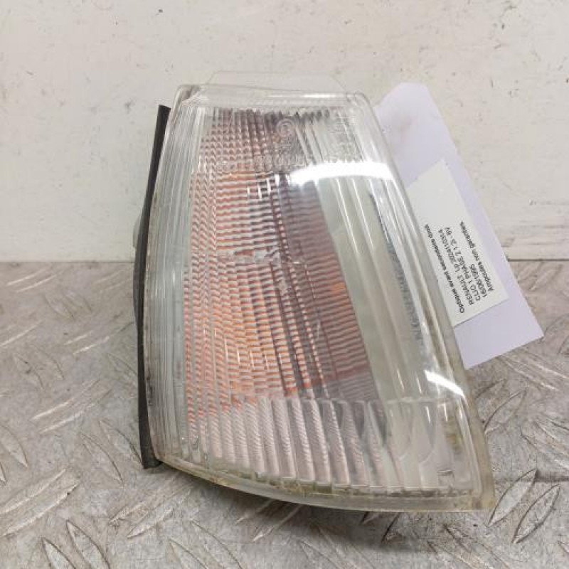 Optique avant secondaire droit (feux)(clignotant) RENAULT CLIO 1