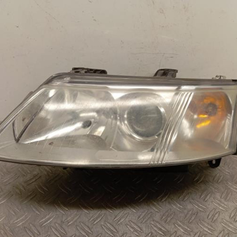 Optique avant principal gauche (feux)(phare) SAAB 9.3 2