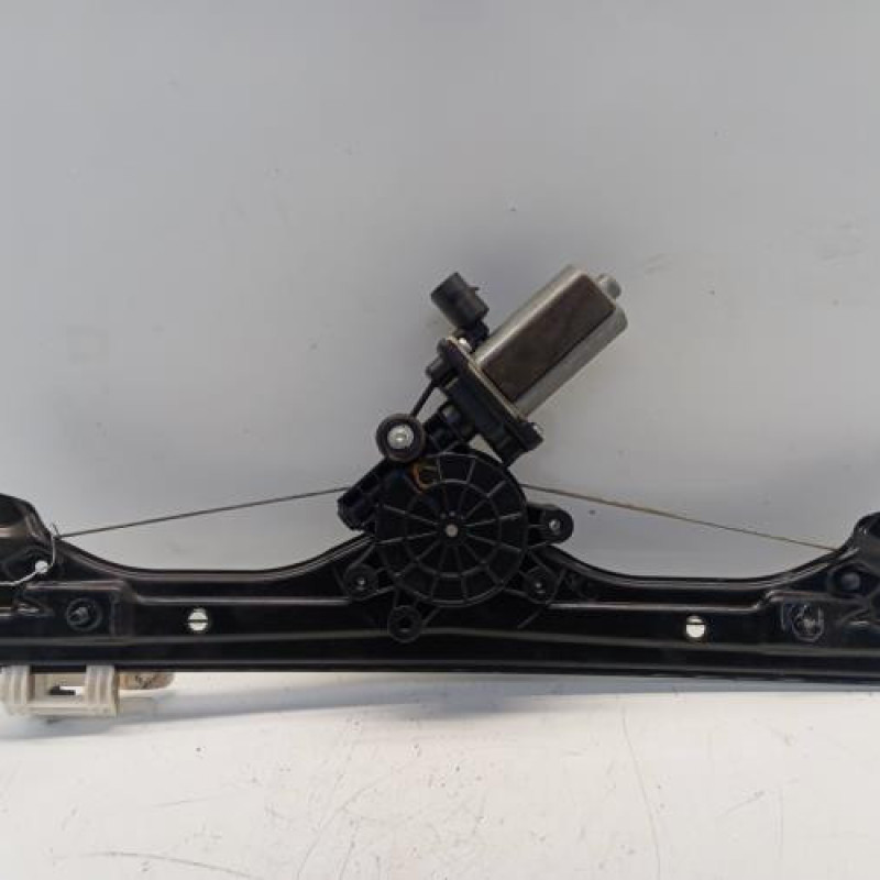 Leve vitre electrique avant droit FIAT 500 2