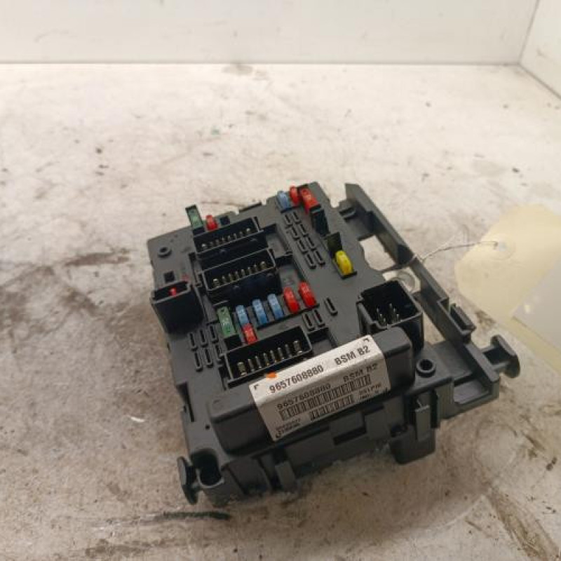 Boitier servitude moteur (BSM) PEUGEOT 206