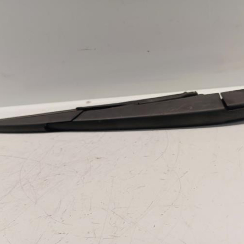 Bras essuie glace arriere DACIA SANDERO 2 Bras essuie glace arriere DACIA SANDERO 2