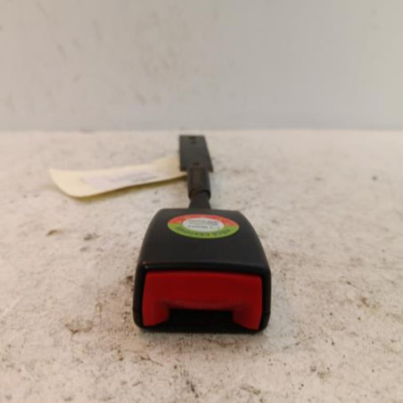 Attache ceinture avant gauche VOLKSWAGEN CADDY 3