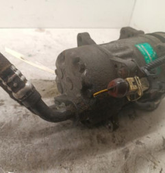 Compresseur clim PEUGEOT 406 Photo n°4