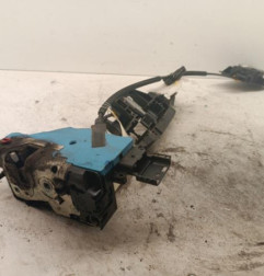Serrure arriere gauche PEUGEOT 207