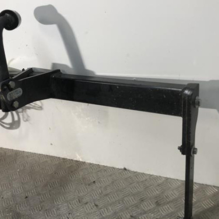 Attelage (boule de remorquage) VOLKSWAGEN TIGUAN 1