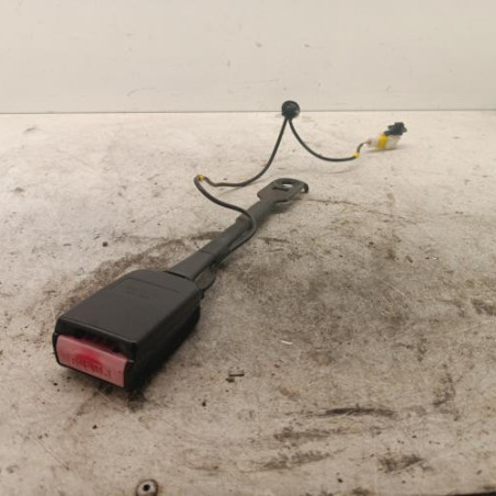 Attache ceinture avant gauche PEUGEOT 308 1 SW