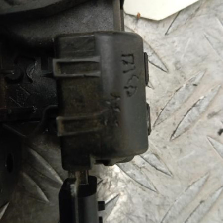 Serrure de hayon DACIA DUSTER 1