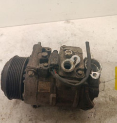 Compresseur clim MERCEDES CLASSE E 207 Photo n°3