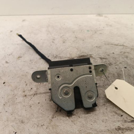 Serrure de hayon FIAT 500 2