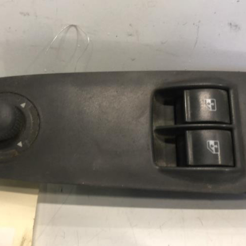 Interrupteur de leve vitre avant gauche FIAT DUCATO 3