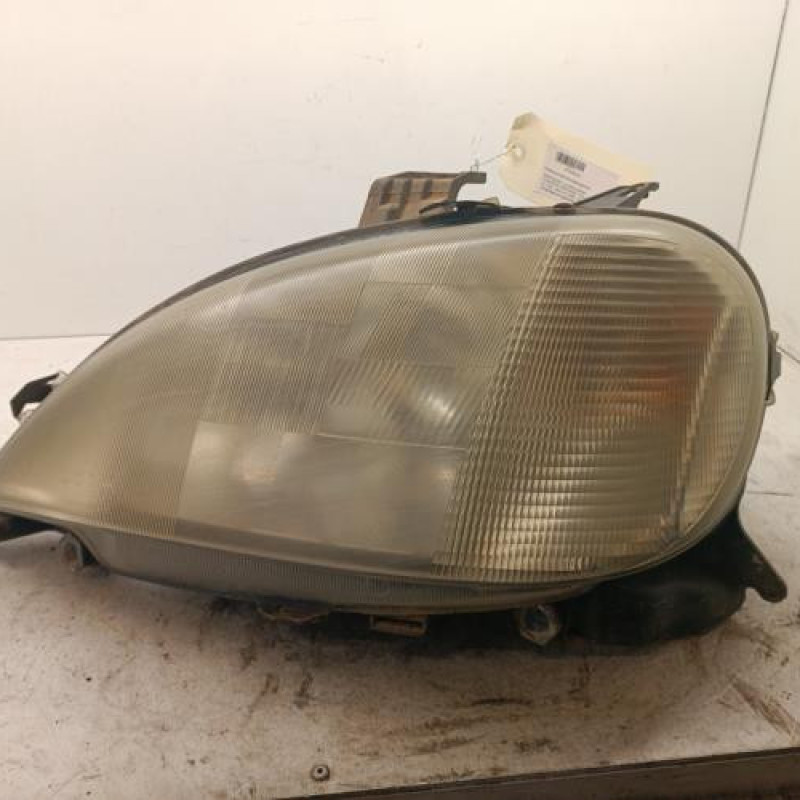 Optique avant principal gauche (feux)(phare) MERCEDES CLASSE M 163