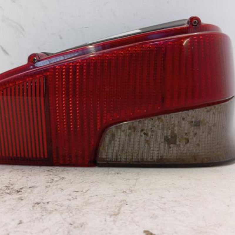 Feu arriere principal droit (feux) PEUGEOT 106