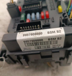 Boitier servitude moteur (BSM) PEUGEOT 206