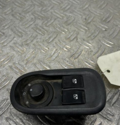 Interrupteur de leve vitre avant gauche RENAULT MASTER 3 Photo n°1