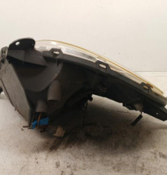 Optique avant principal gauche (feux)(phare) TOYOTA YARIS VERSO