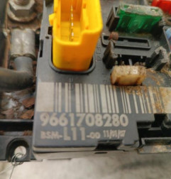 Boitier servitude moteur (BSM) PEUGEOT 307