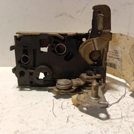 Serrure avant droit PEUGEOT 405