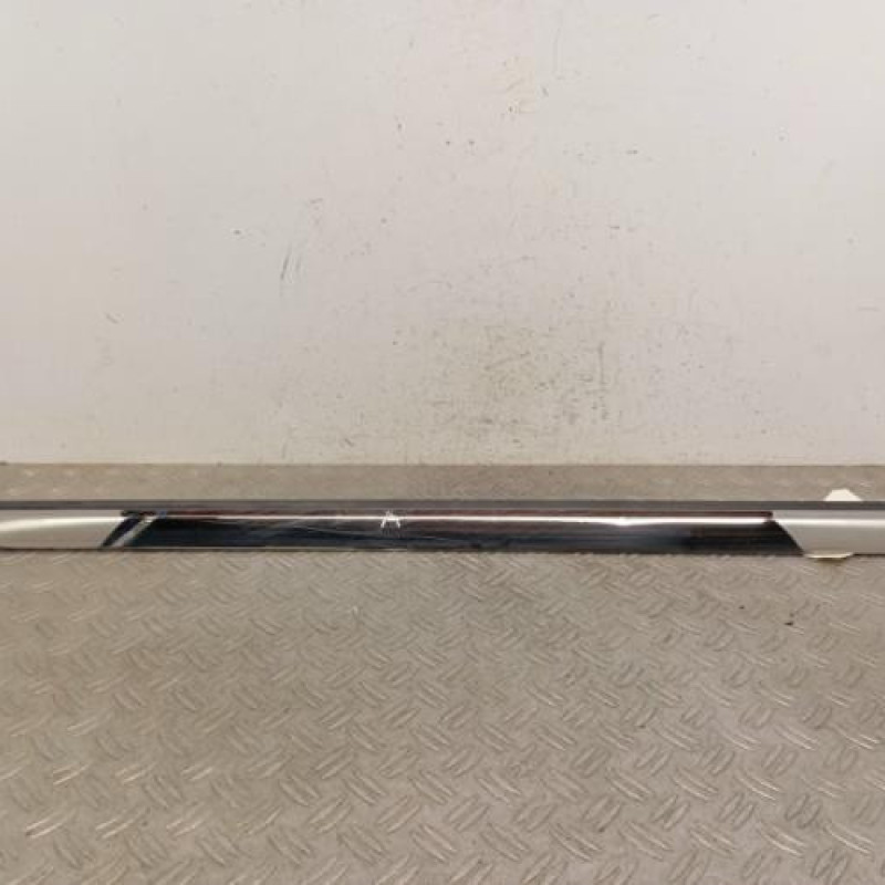 Baguette de porte avant droite RENAULT CLIO 5