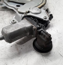Leve vitre electrique avant gauche SUZUKI SWIFT 3