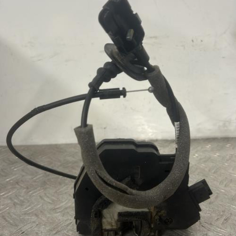Serrure arriere gauche RENAULT CAPTUR 1 Serrure arriere gauche RENAULT CAPTUR 1