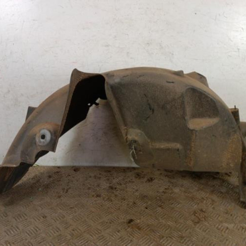 Pare boue arriere gauche RENAULT CLIO 4 Pare boue arriere gauche RENAULT CLIO 4