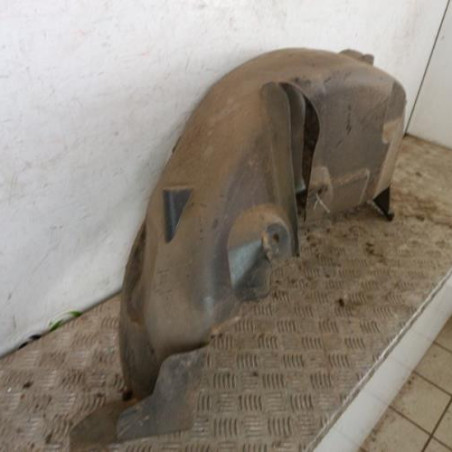 Pare boue arriere gauche RENAULT CLIO 4