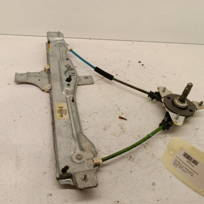 Leve vitre mecanique arriere gauche PEUGEOT 208 1