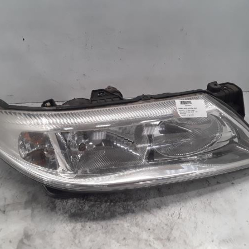 Optique avant principal droit (feux)(phare) RENAULT LAGUNA 2