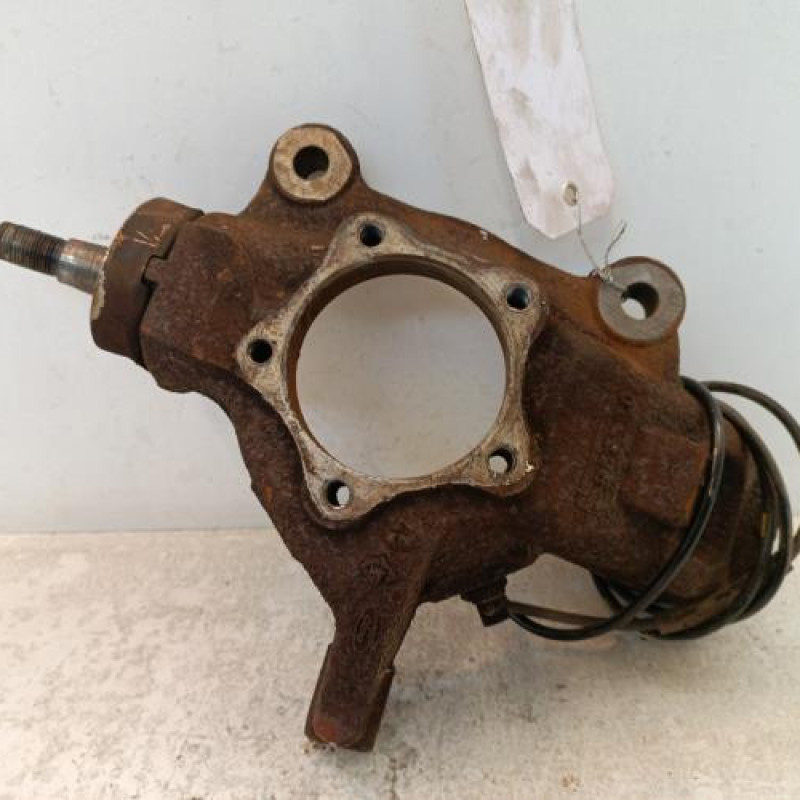 Moyeu avant gauche FORD TRANSIT 4 Moyeu avant gauche FORD TRANSIT 4