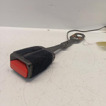 Attache ceinture avant droit PEUGEOT 2008 1 Photo n°1