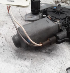 Leve vitre electrique avant gauche RENAULT LAGUNA 1 Photo n°3