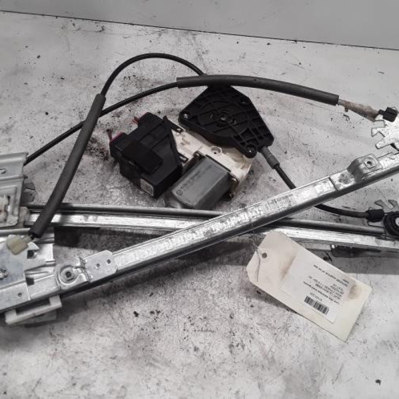 Leve vitre electrique avant gauche SEAT IBIZA 3