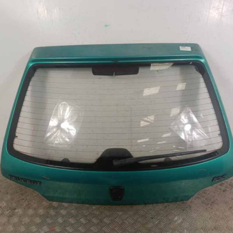 Malle/Hayon arriere PEUGEOT 106