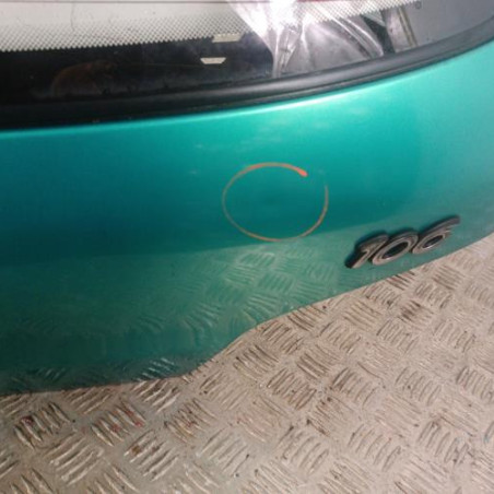 Malle/Hayon arriere PEUGEOT 106