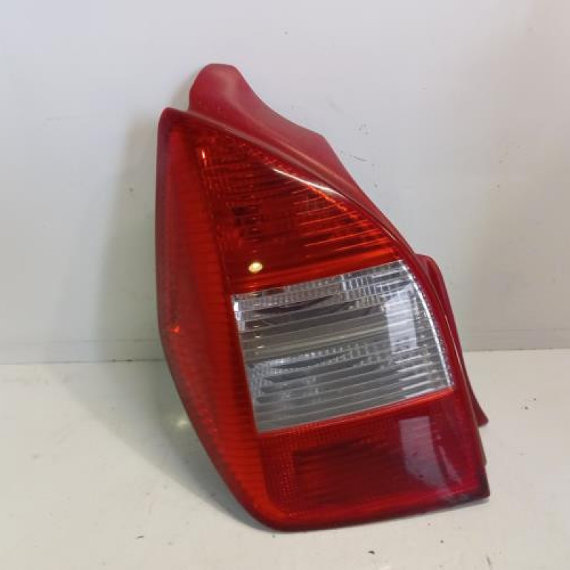 Feu arriere principal gauche (feux) CITROEN C2 Feu arriere principal gauche (feux) CITROEN C2