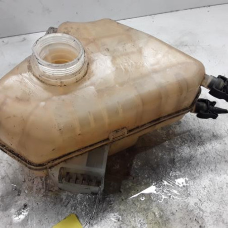 Vase de lave glace FORD FIESTA 6 Photo n°1