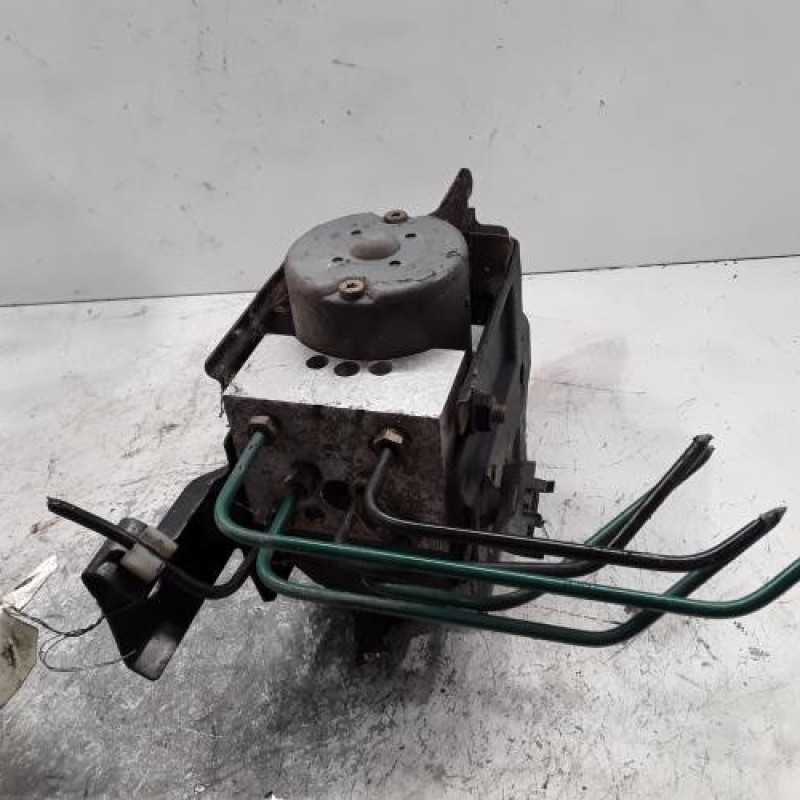 Bloc ABS (freins anti-blocage) RENAULT CLIO 2 Bloc ABS (freins anti-blocage) RENAULT CLIO 2